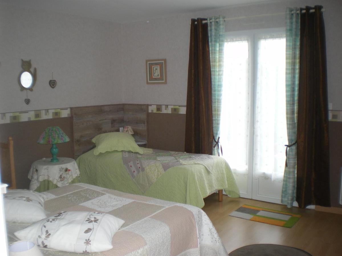 Bed and Breakfast La Cle Des Champs Largillay Zewnętrze zdjęcie