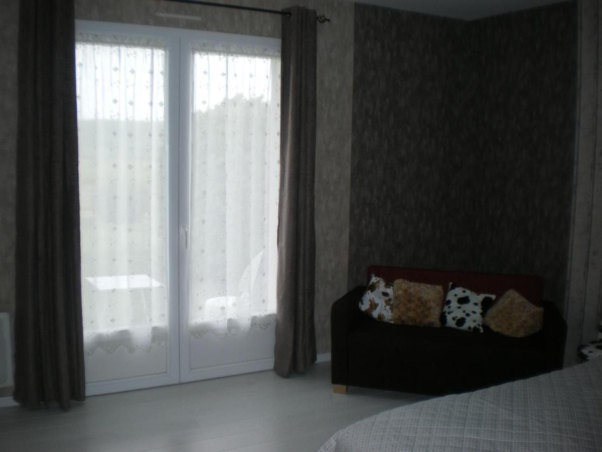 Bed and Breakfast La Cle Des Champs Largillay Zewnętrze zdjęcie